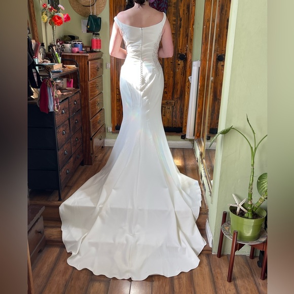 Bevan by Maggie Sottero, Ivory with Pewter Accent, Crepe Wedding Dress - Picture 11 of 11